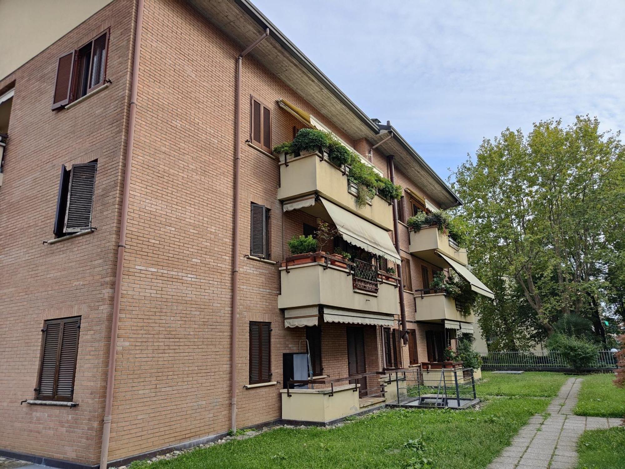 Ketty House B&B - Policlinico Di Monza, U-Power Stadium エクステリア 写真