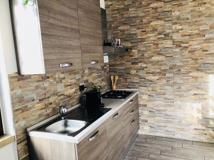 Ketty House B&B - Policlinico Di Monza, U-Power Stadium エクステリア 写真