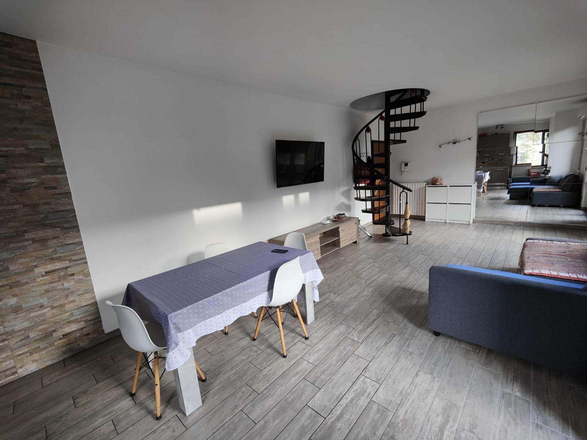 Ketty House B&B - Policlinico Di Monza, U-Power Stadium エクステリア 写真